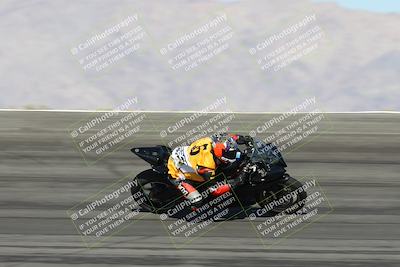 media/May-10-2025-Race Pace (Sat) [[db32fef2da]]/Vested/3-Bowl Set 1 (9am)/